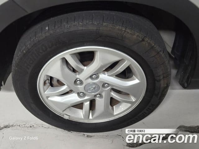 Hyundai Venue 1.6 Smart, 2020 15