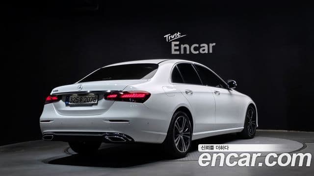 Mercedes-Benz E-класс W213 Avantgarde, 2021 2