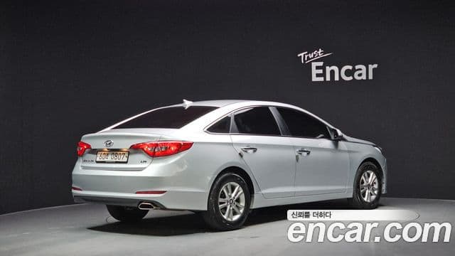 Hyundai LF Sonata Premium, 2016 2
