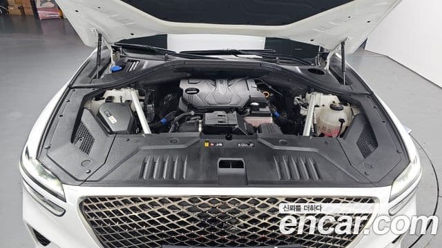 Genesis GV70, 2021 6