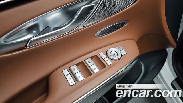 Genesis GV70, 2021 17