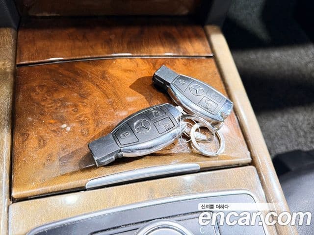 Mercedes-Benz E-класс W212 E300 Elegance, 2010 14