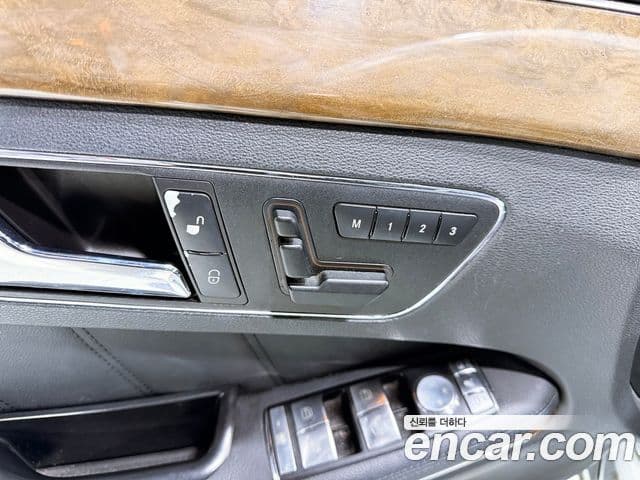 Mercedes-Benz E-класс W212 E300 Elegance, 2010 16