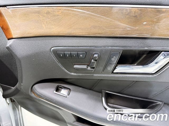 Mercedes-Benz E-класс W212 E300 Elegance, 2010 17