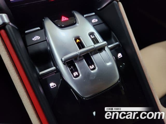 Ferrari 로마 3.9 Spyder, 2024 16