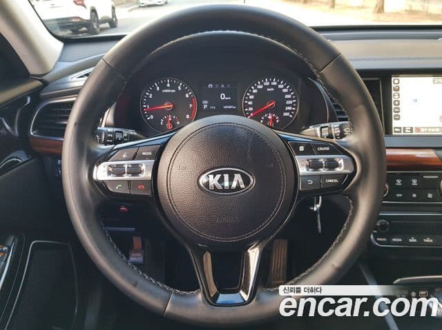 Kia All New K7 Deluxe, 2017 8