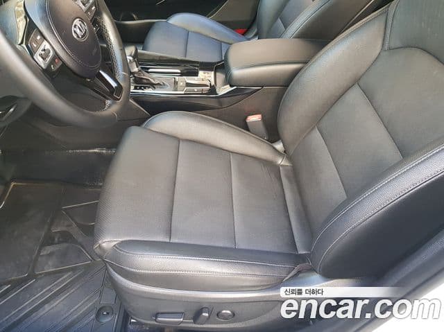 Kia All New K7 Deluxe, 2017 13
