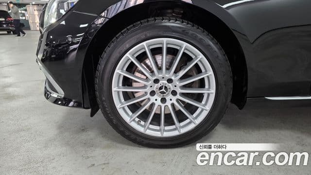 Mercedes-Benz E-класс W213 Exclusive, 2022 все фото