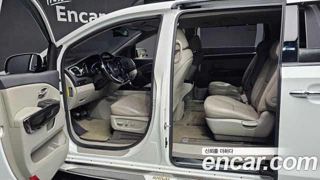 Kia The / новый New Carnival Prestige, 2019 18