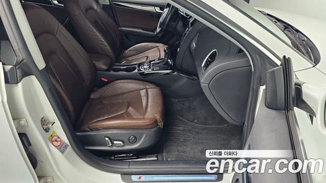 Audi A5 8TA, 2016 10