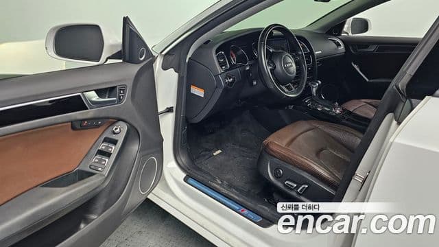 Audi A5 8TA, 2016 11