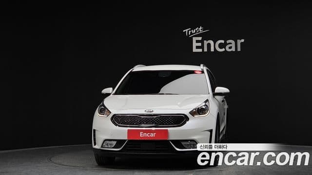 Kia Niro Prestige, 2018 3