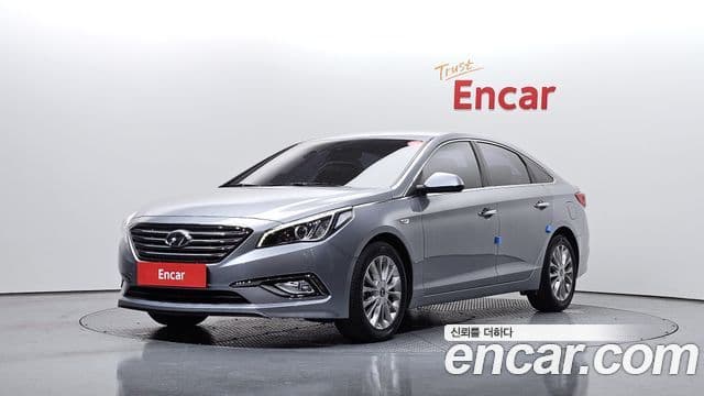 Hyundai LF Sonata Special, 2016 1
