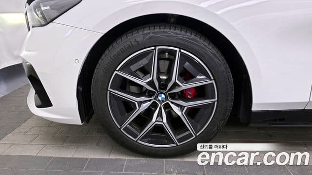 BMW 5시리즈 (G60) 520i Special Edition, 2025 все фото