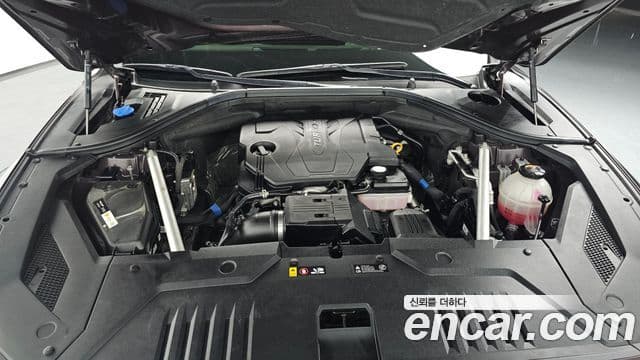 Genesis GV70, 2021 6