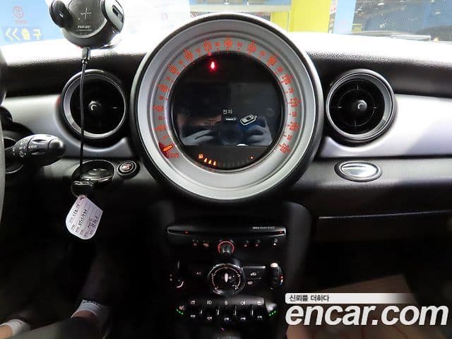 Mini Cooper Brick Lane Edition, 2013 13