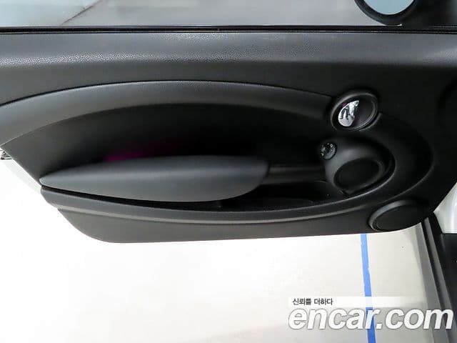 Mini Cooper Brick Lane Edition, 2013 15