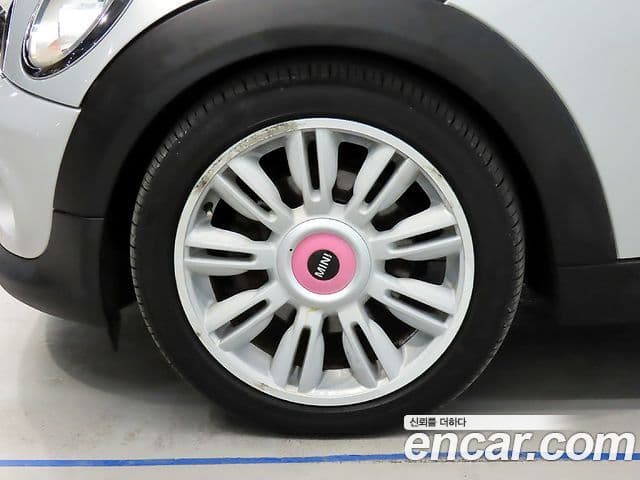 Mini Cooper Brick Lane Edition, 2013 20