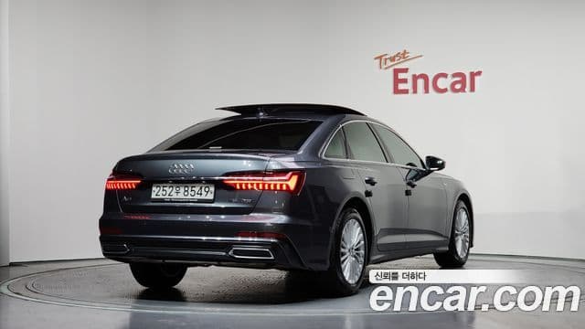 Audi A6 (C8) Premium, 2020 2