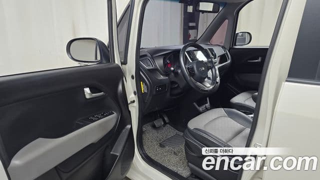 Kia The / новый New Ray Luxury, 2018 10