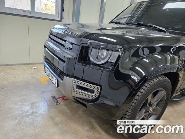 Land Rover Defender (L663) 90 D250 X-Dynamic SE, 2025 2