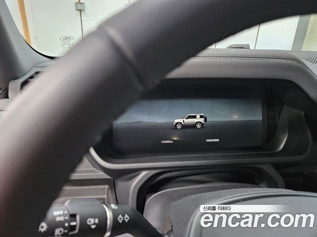 Land Rover Defender (L663) 90 D250 X-Dynamic SE, 2025 4