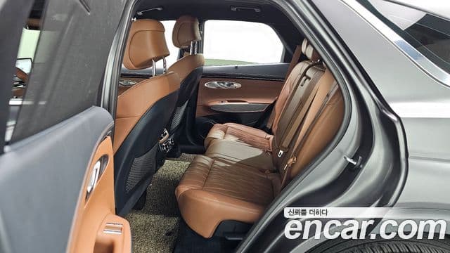 Genesis GV70, 2022 12