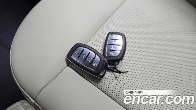 Hyundai Casper турбо D Essential, 2023 18