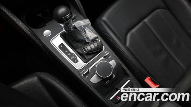 Audi Q2 Premium, 2020 9