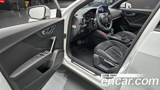 Audi Q2 Premium, 2020 11