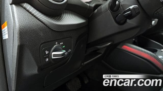 Audi Q2 Premium, 2020 18