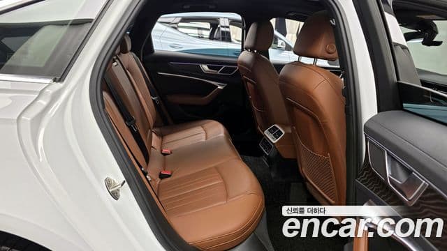 Audi A6 (C8) Premium, 2022 12