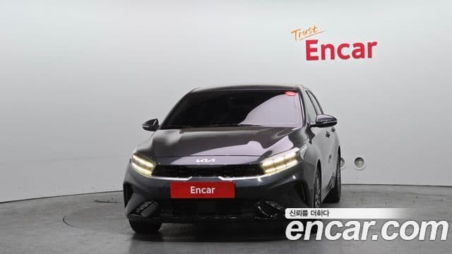 Kia The / новый New K3 2세대 Signature, 2022 3