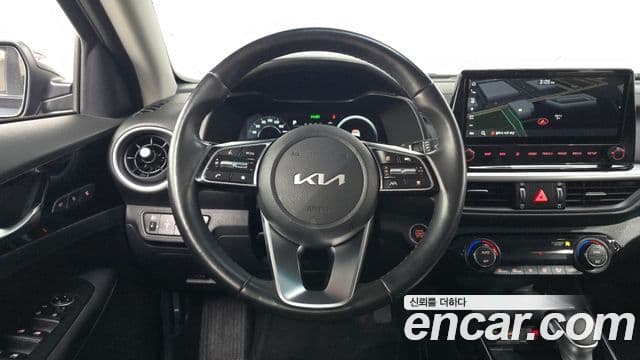 Kia The / новый New K3 2세대 Signature, 2022 13