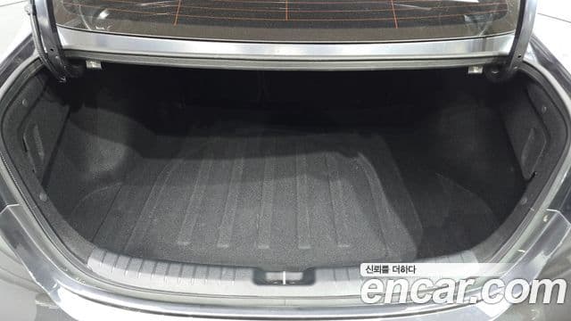 Kia The / новый New K3 2세대 Signature, 2022 20