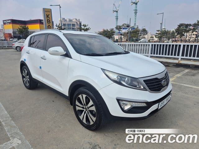 Kia Sportage R топовая версия, 2012 1
