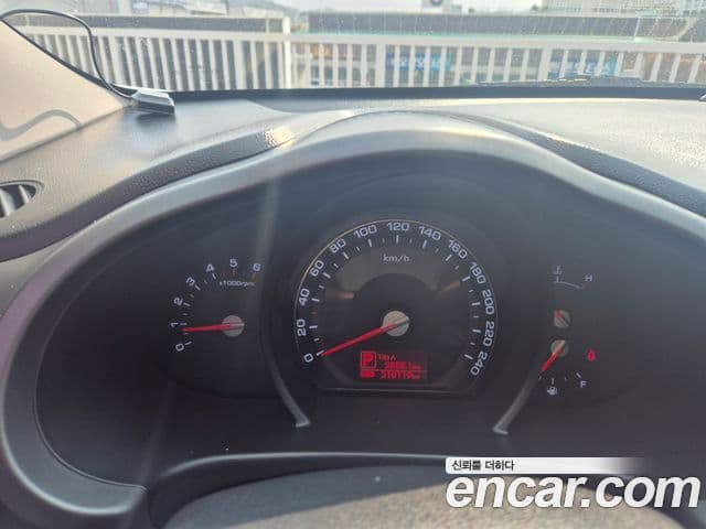 Kia Sportage R топовая версия, 2012 8