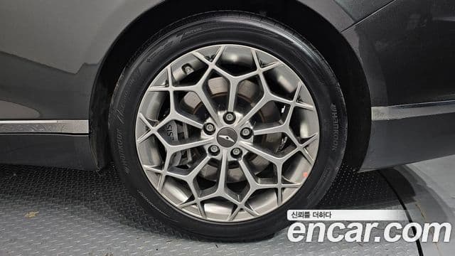 Genesis G80 (RG3) бензин 2.5 турбо 2WD, 2023 все фото