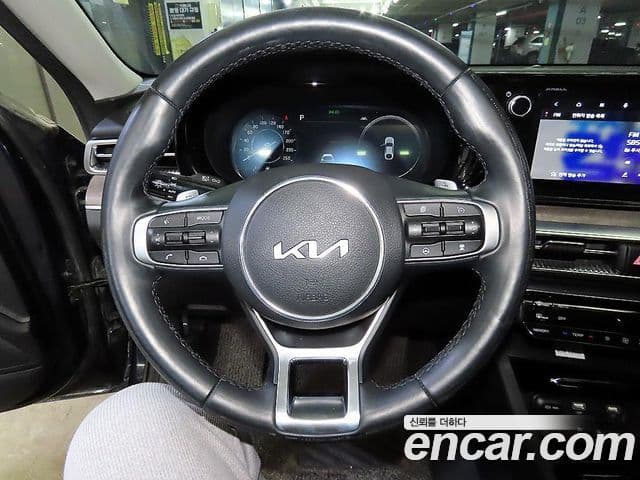 Kia K5 3세대 Signature, 2023 8