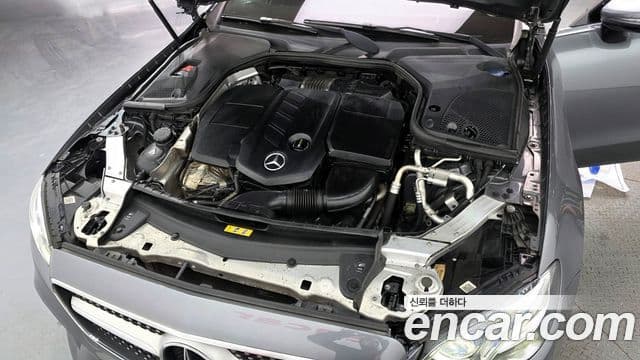 Mercedes-Benz E-класс W213 E220d купе, 2017 6