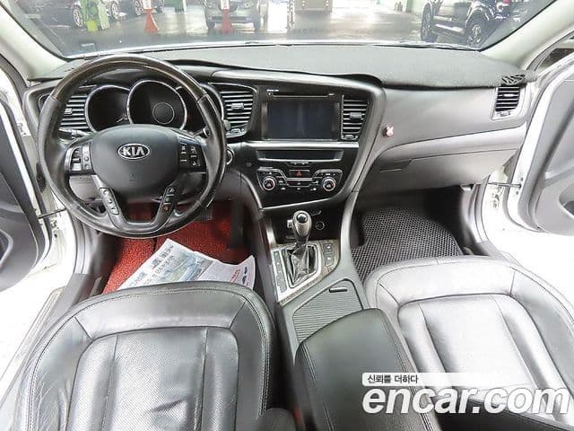 Kia K5 Prestige, 2013 10
