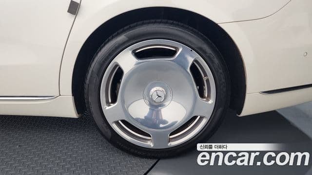 Mercedes-Benz S-класс W223 Maybach S580 4MATIC, 2022 все фото