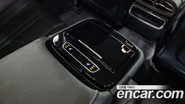 Genesis G80 (RG3) бензин 2.5 турбо AWD, 2024 19