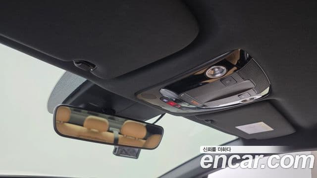 Kia K5 гибрид 3세대 Prestige, 2023 18