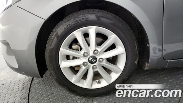 Kia The / новый New K3 Trendy, 2017 все фото