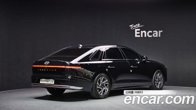 Hyundai Grandeur гибрид (GN7) Premium, 2023 2