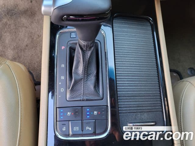 Kia All New Carnival Prestige, 2016 6