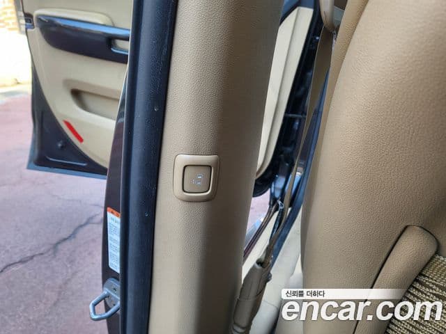 Kia All New Carnival Prestige, 2016 12