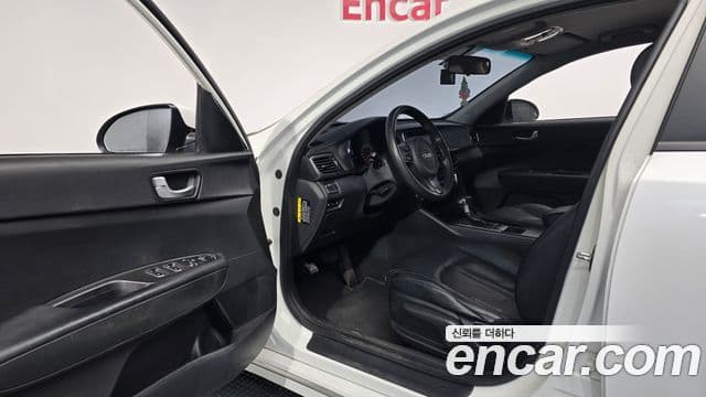 Kia K5 2세대 Luxury, 2018 10