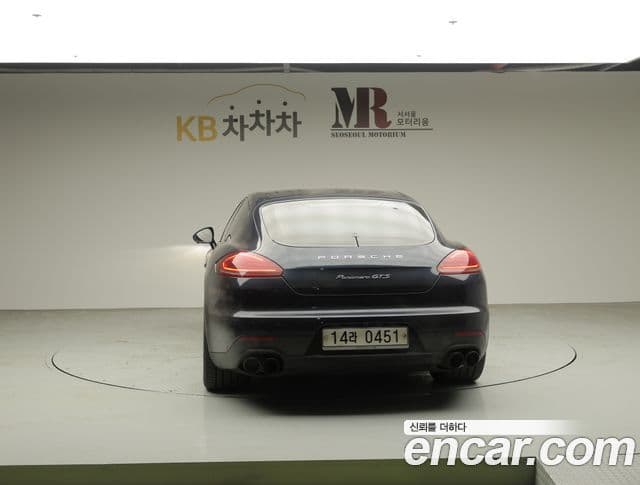 Porsche Panamera 970, 2015 3